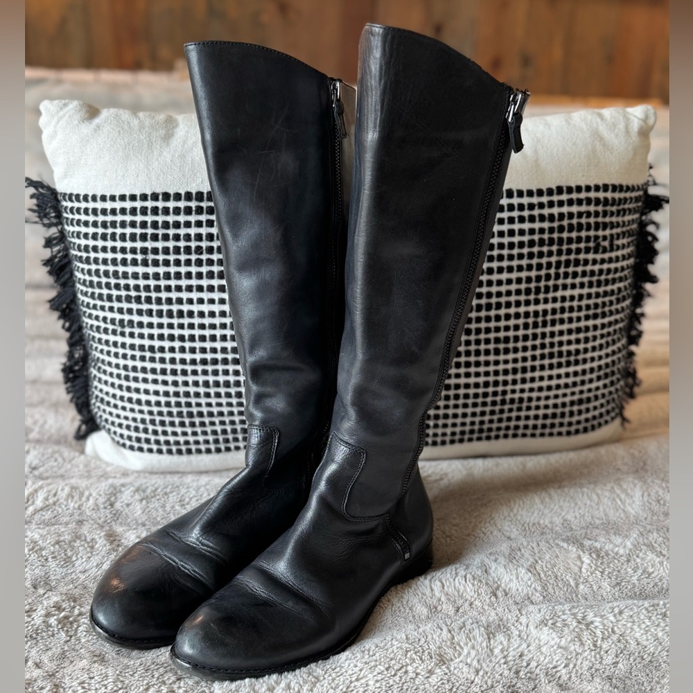 Women's Leather Franco Sarto Rocket Riding Boot in Black Gala size 8.5